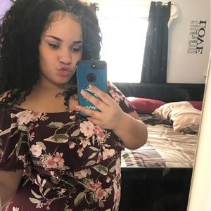 Meet your Posher, Michelley